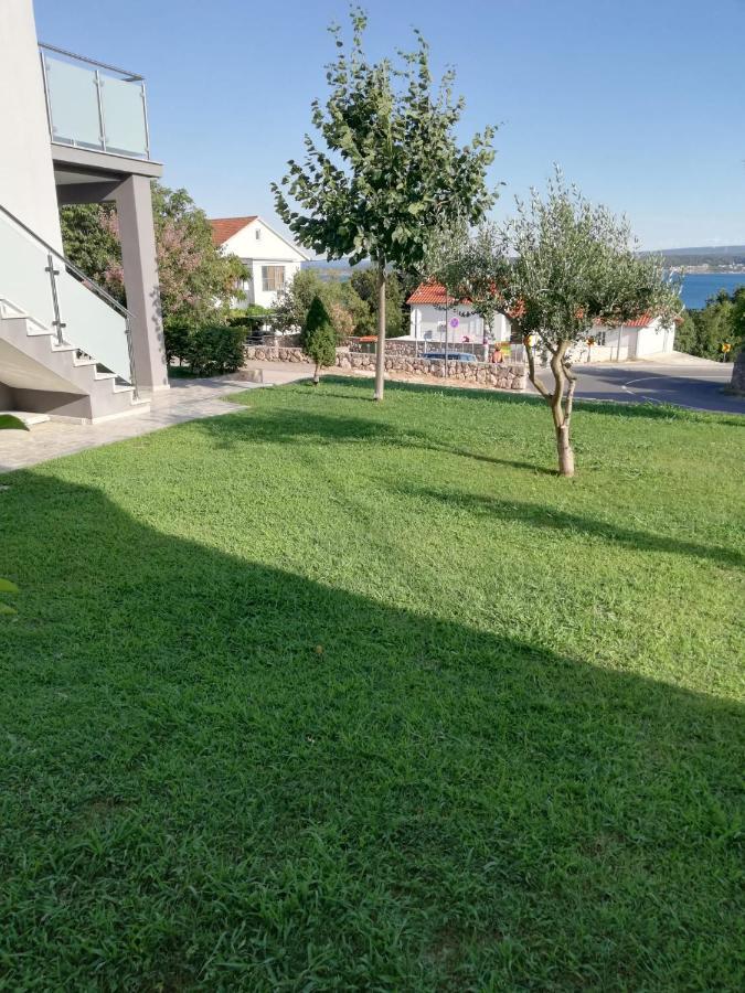 Apartmani Deluxe Jasenice  Exterior foto