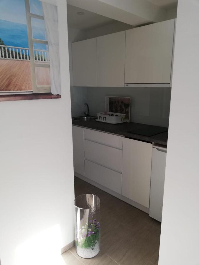 Apartmani Deluxe Jasenice  Exterior foto